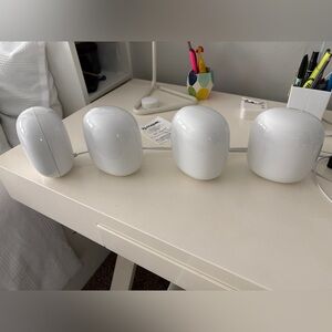 Google Nest WiFi Pro - WiFi 6E Mesh Router